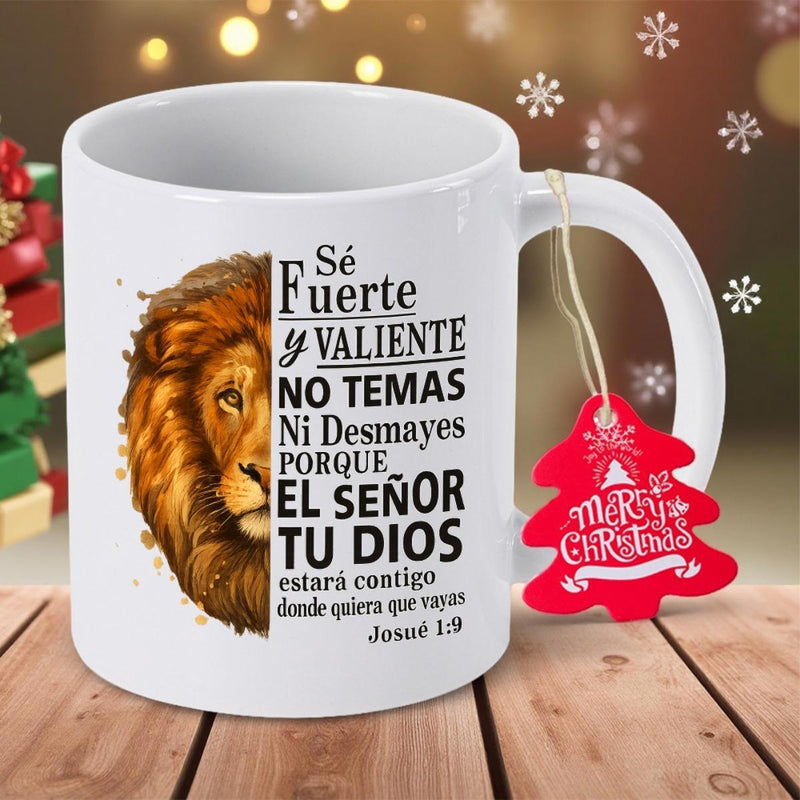 Tailorly White Ceramic 11 oz Mug - Merry Christmas Realistic Half Face Of A Wild African Savanna King Lion