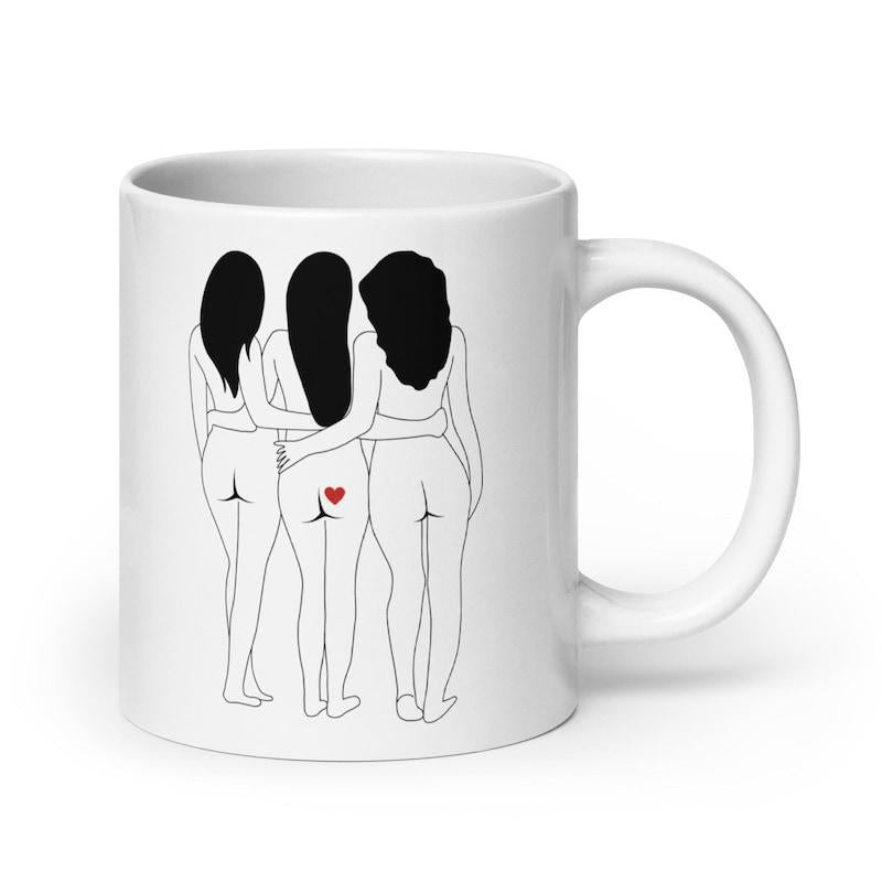 Tailorly White Ceramic 11 oz Mug - Minimalist Line Art Of Three Best Friends Standing Together Back View Women