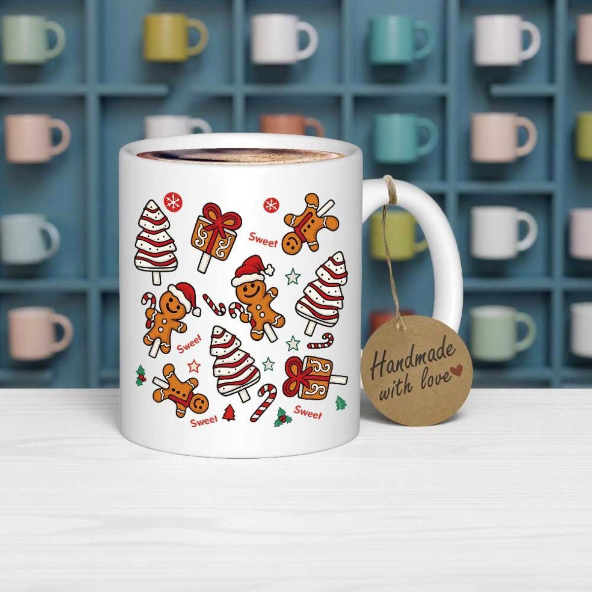 Tailorly White Ceramic 11 oz Mug - Sweet Festive Gingerbread Men And Striped Christmas Trees With Candy Canes Pattern