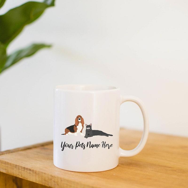 Tailorly White Ceramic 11 oz Mug - Your Pets Name Here Cute Hand Drawn Sitting Brown Hound And Black Terrier Illustration Dog