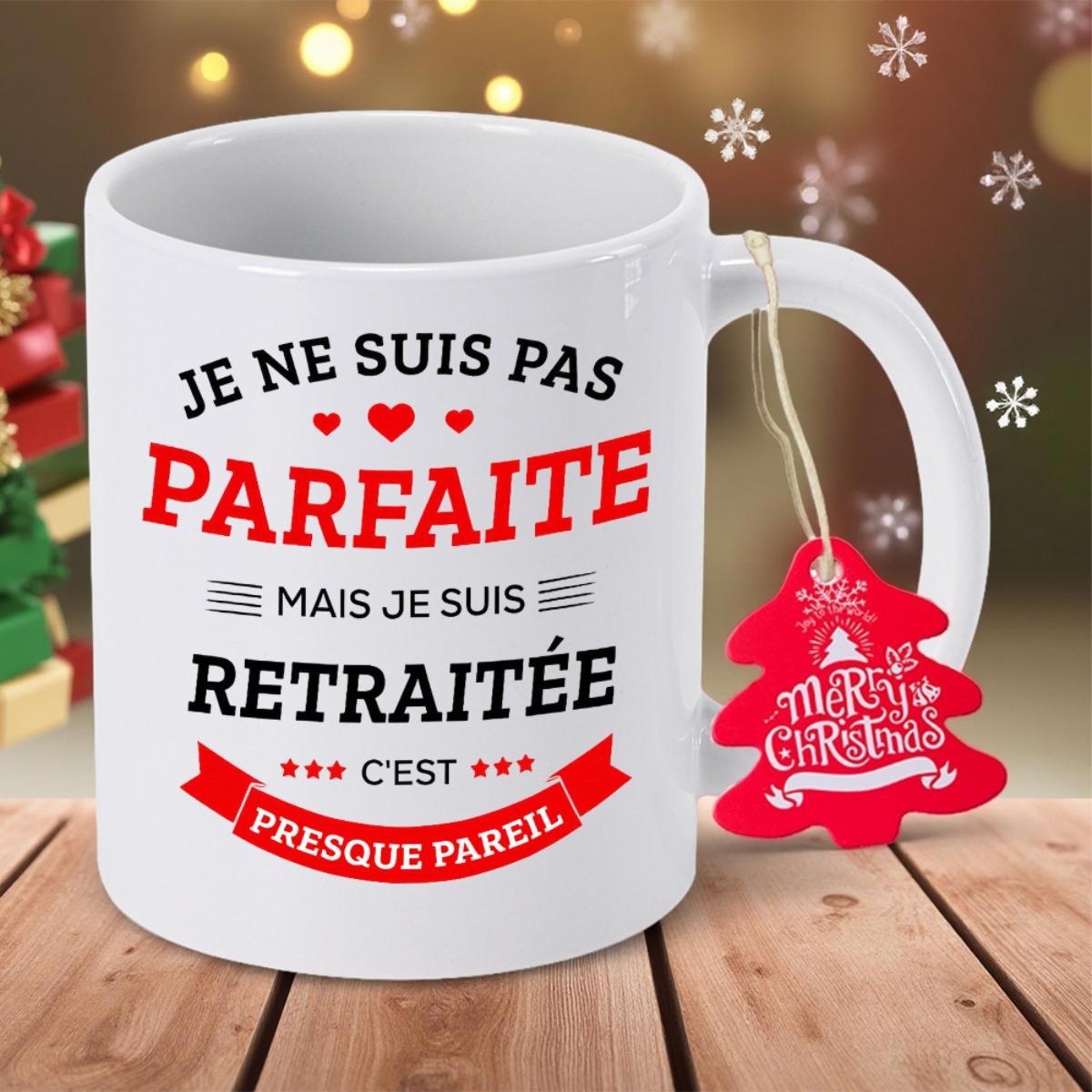 Tailorly White Ceramic 11 oz Mug - Merry Christmas Minimalist White Ceramic With Elegant Decorative Text And Little Hearts Mug
