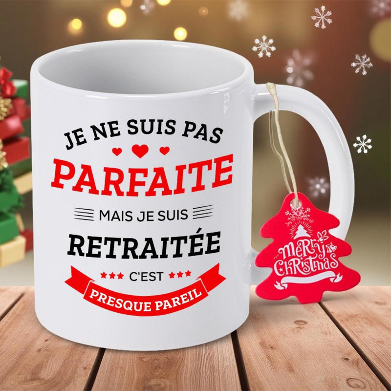 Tailorly White Ceramic 11 oz Mug - Merry Christmas Minimalist White Ceramic With Elegant Decorative Text And Little Hearts Mug