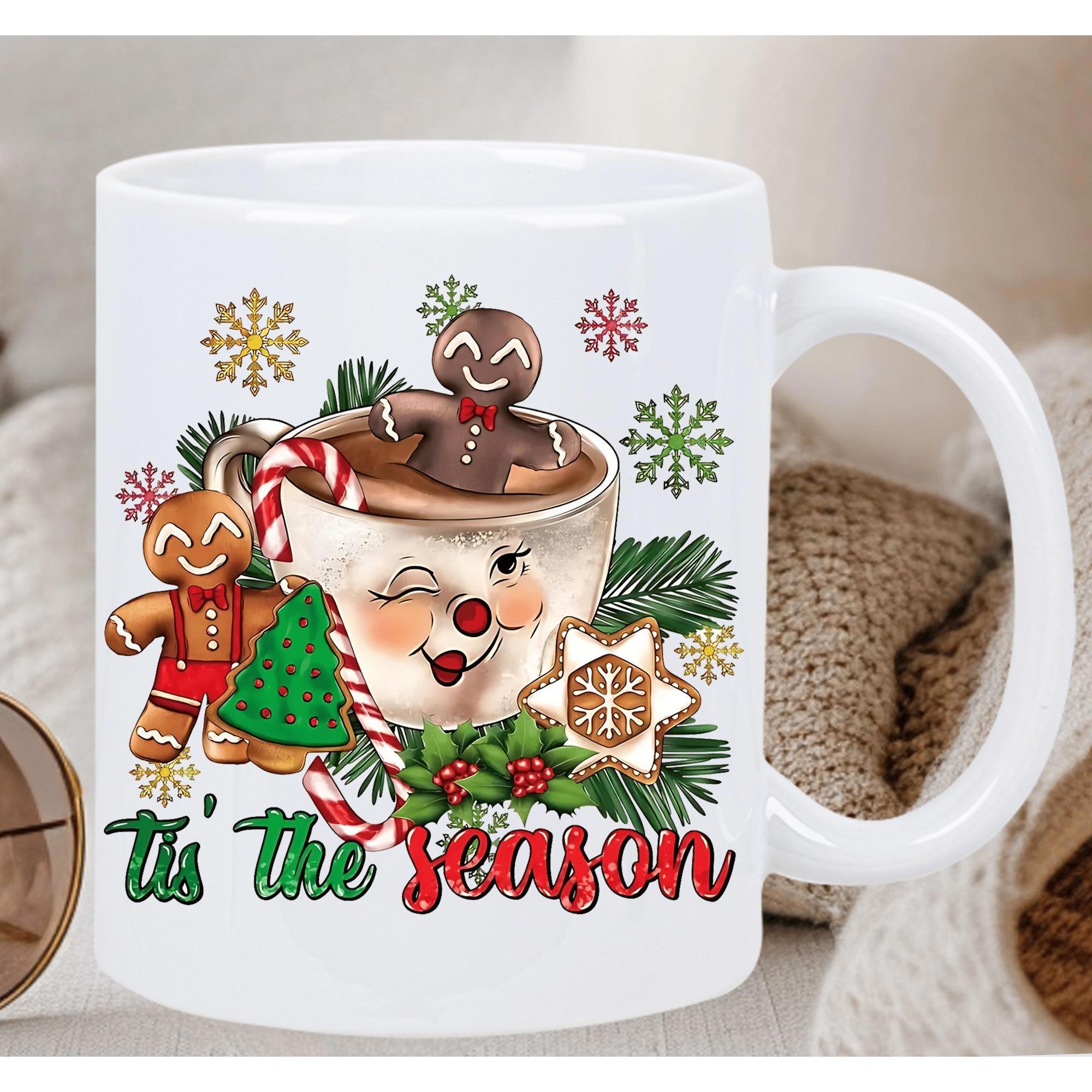 Tailorly White Ceramic 11 oz Mug - Tis The Season Festive Holiday Scene With Smiling Cookies And Snowflake Accents Gingerbread Man