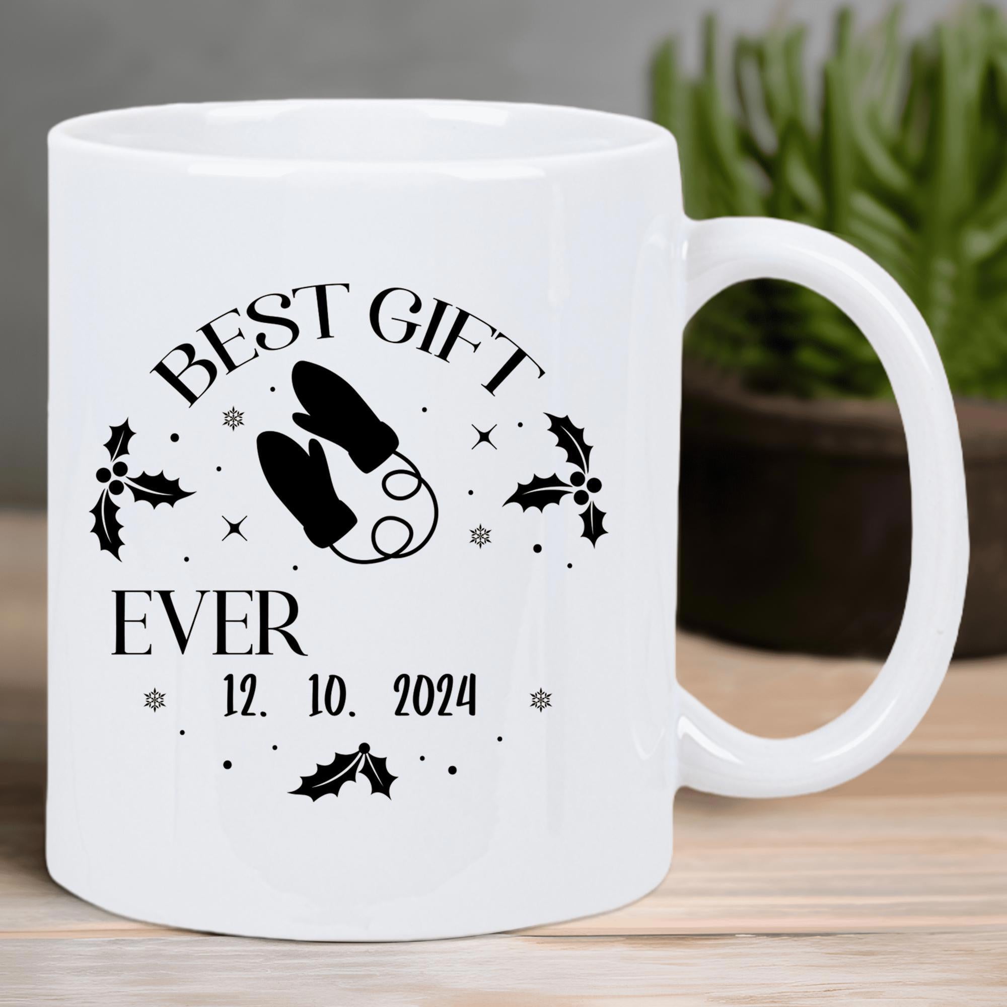 Tailorly White Ceramic 11 oz Mug - Best Gift Ever Cozy Black Winter Mittens Surrounded By Delicate Holly Leaves And Snowflakes Mittens