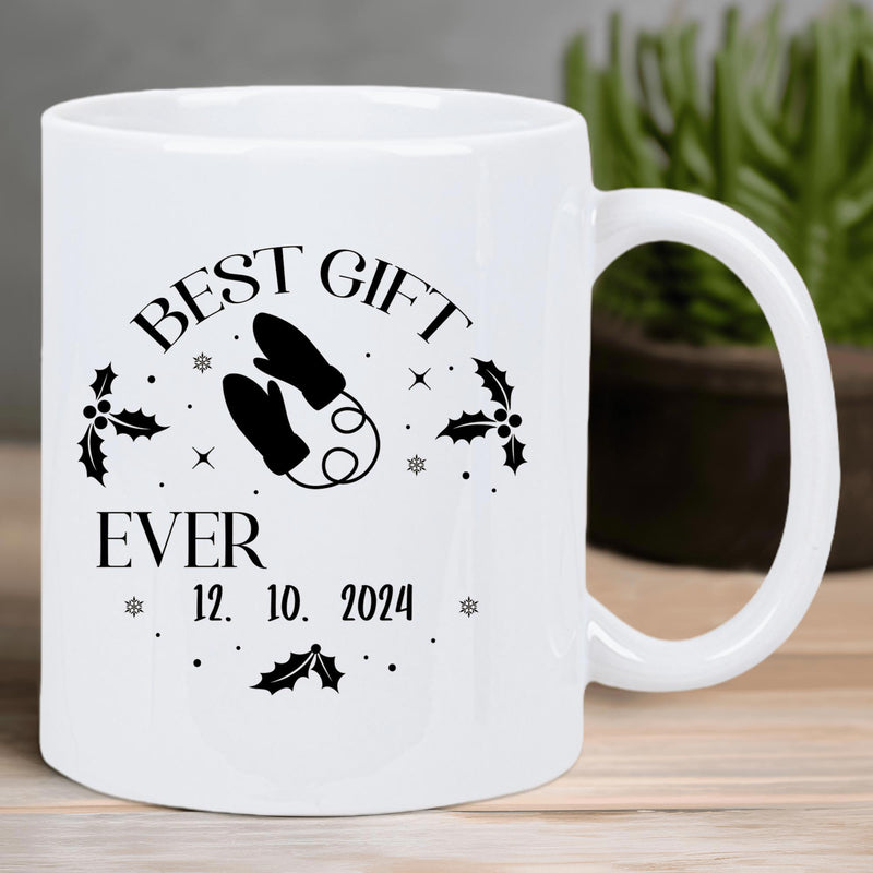 Tailorly White Ceramic 11 oz Mug - Best Gift Ever Cozy Black Winter Mittens Surrounded By Delicate Holly Leaves And Snowflakes Mittens