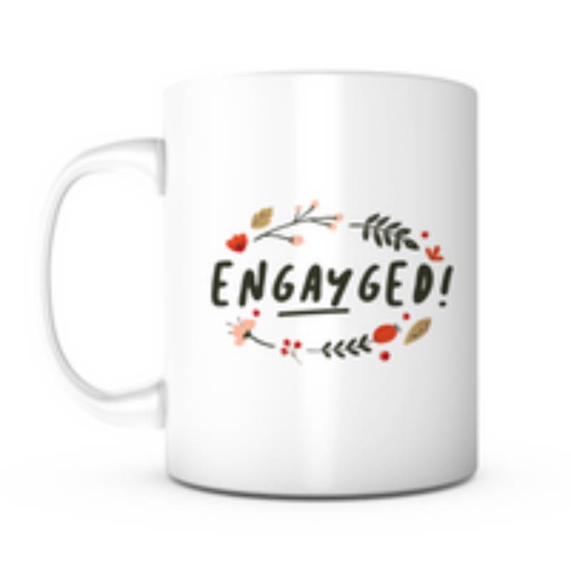 Tailorly White Ceramic 11 oz Mug - Engayged Floral Wreath With Delicate Autumn Leaves And Dark Botanical Branches Mug