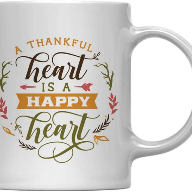 Tailorly White Ceramic 11 oz Mug - A Thankful Heart Is A Happy Heart Decorative Autumnal Foliage Arranged In A Delicate Circular Floral Wreath