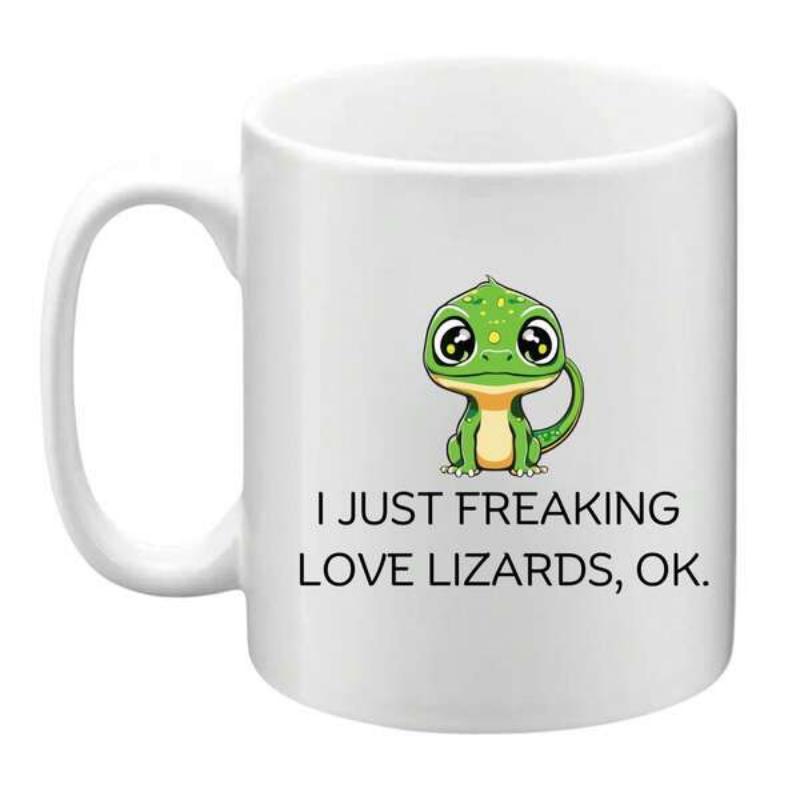 Tailorly White Ceramic 11 oz Mug - I Just Freaking Love Lizards Ok Tiny Green Cartoon Reptile Sitting Peacefully With A Curled Tail Lizard