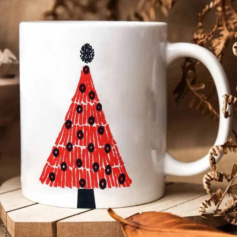 Tailorly White Ceramic 11 oz Mug - Hand Drawn Red Scribble Style Festive Holiday Pattern With Black Ornaments Christmas Tree