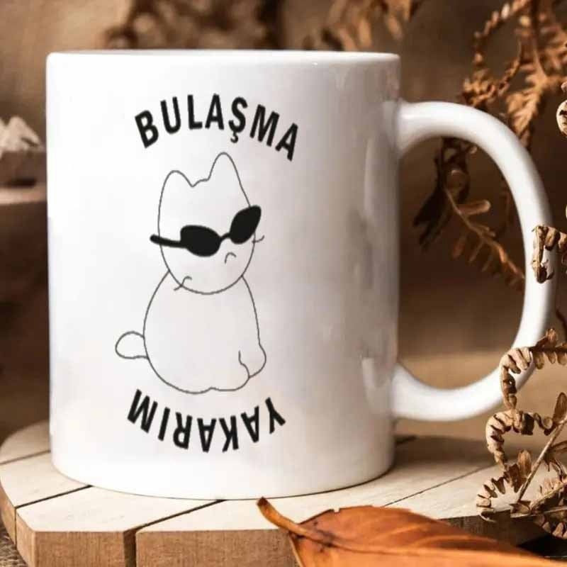 Tailorly White Ceramic 11 oz Mug - Minimalist Line Art Drawing Wearing Sunglasses Sitting With A Cool Attitude Cat