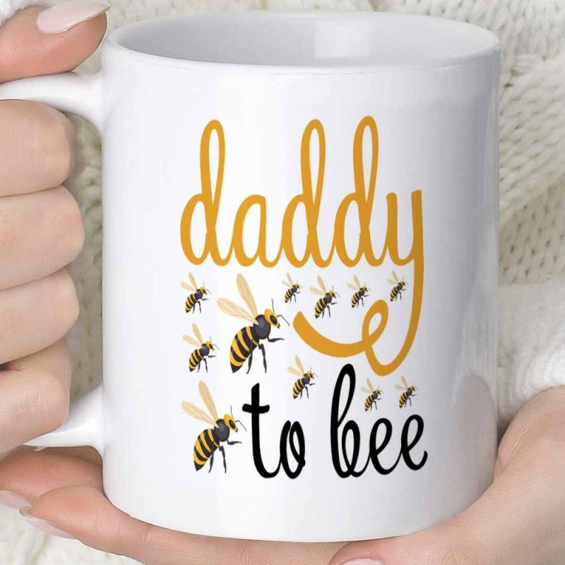 Tailorly White Ceramic 11 oz Mug - Daddy To Bee Miniature Cute Flying Insects Hovering Around Artistic Cursive Script Honey Bee