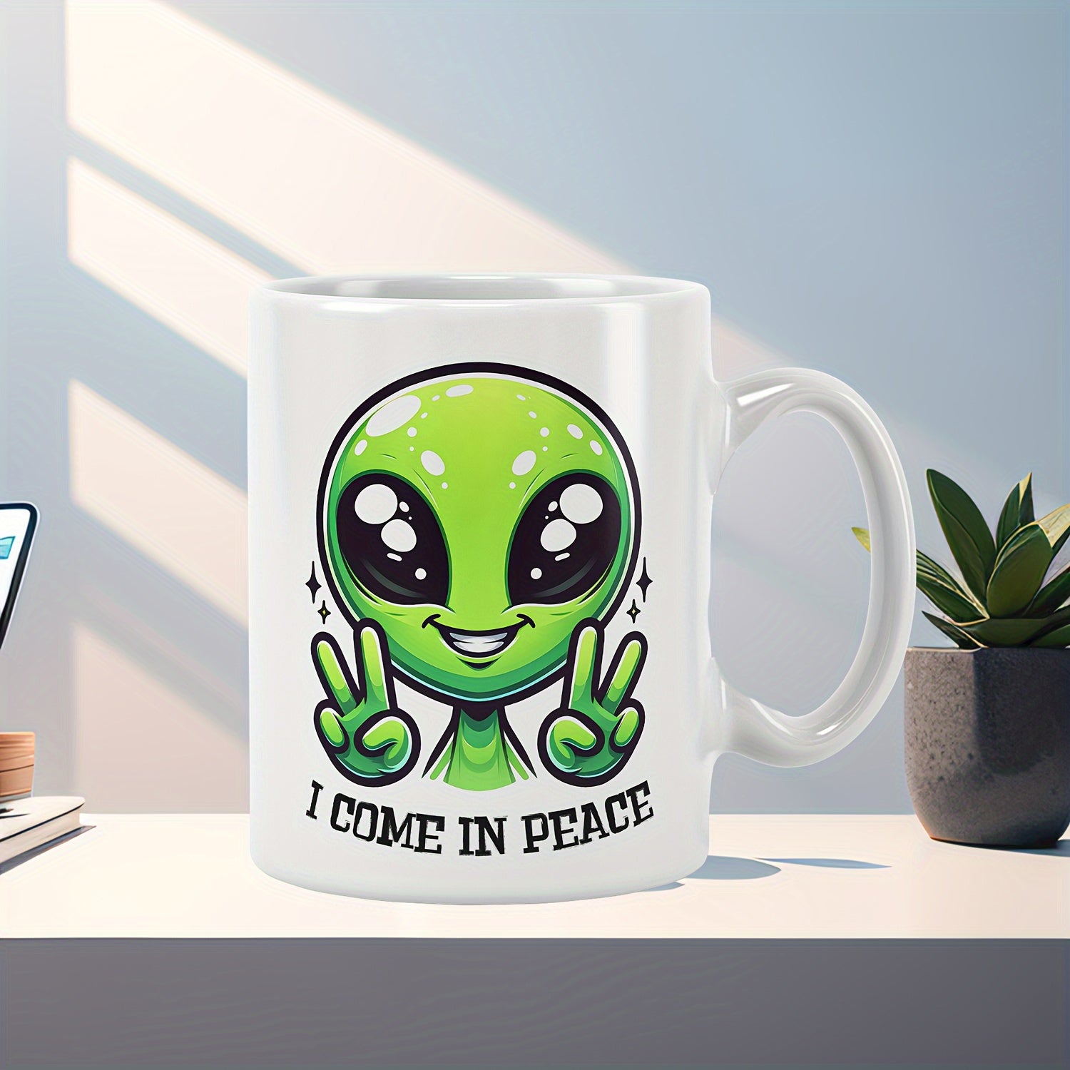 Tailorly White Ceramic 11 oz Mug - I Come In Peace Friendly Green Creature Making Peace Signs With Both Hands Under Twinkling Stars Alien