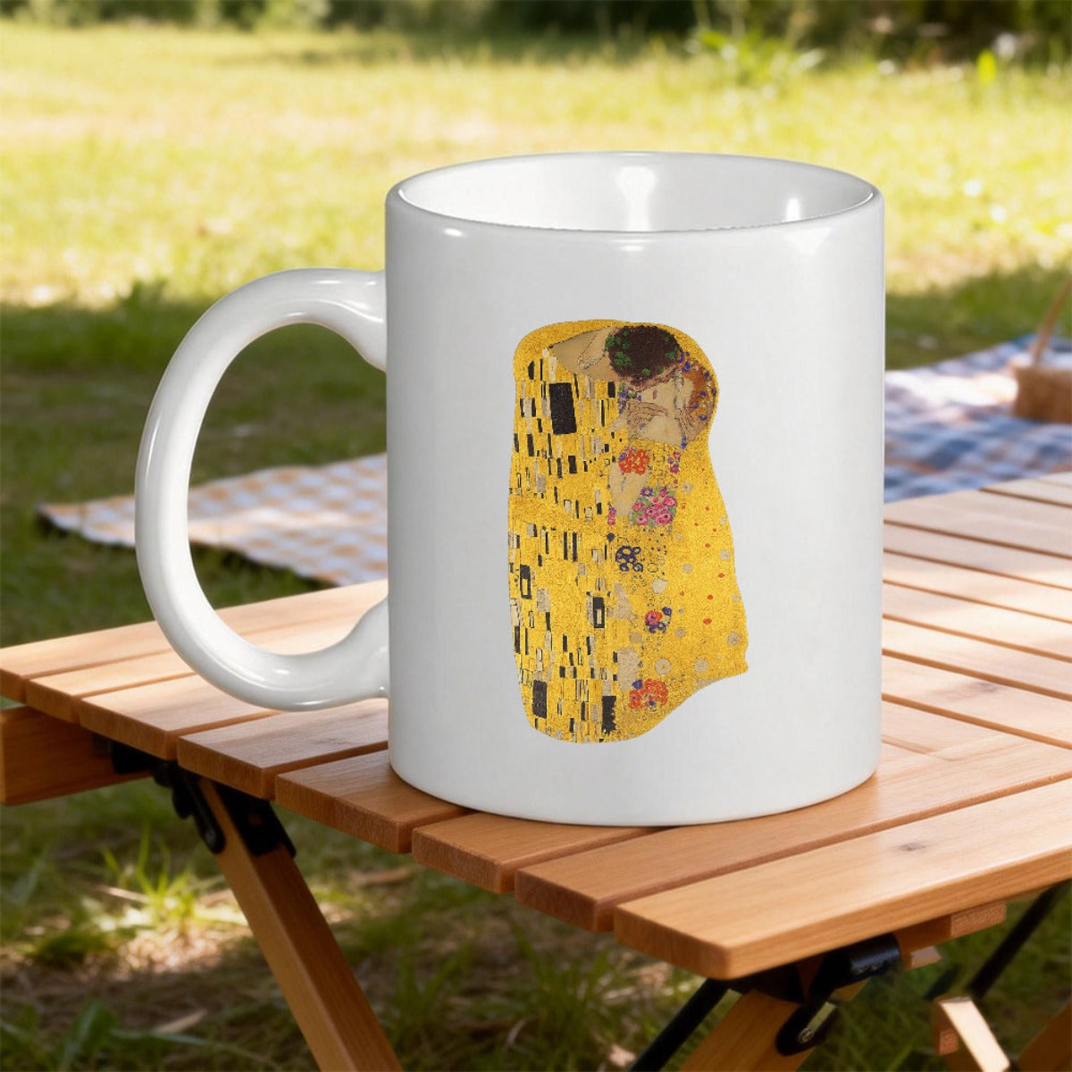 Tailorly White Ceramic 11 oz Mug - Intricate Golden Patterns Featuring Romantic Embracing Couple From Classic Art Painting