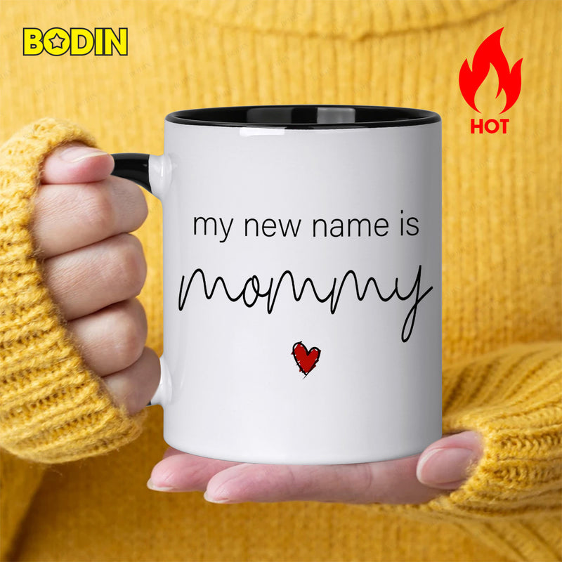 Tailorly Black Accent 11 oz Mug - red text "my is mommy"