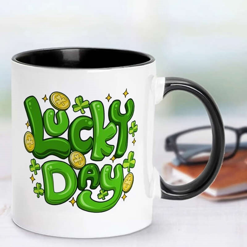Tailorly Black Accent 11 oz Mug - round leaf pattern