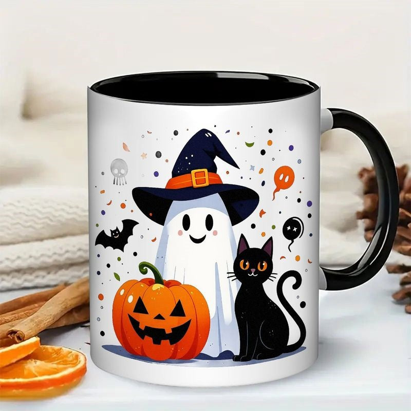 Tailorly Black Accent 11 oz Mug - white black cat， jack o lantern， witch hat， bats