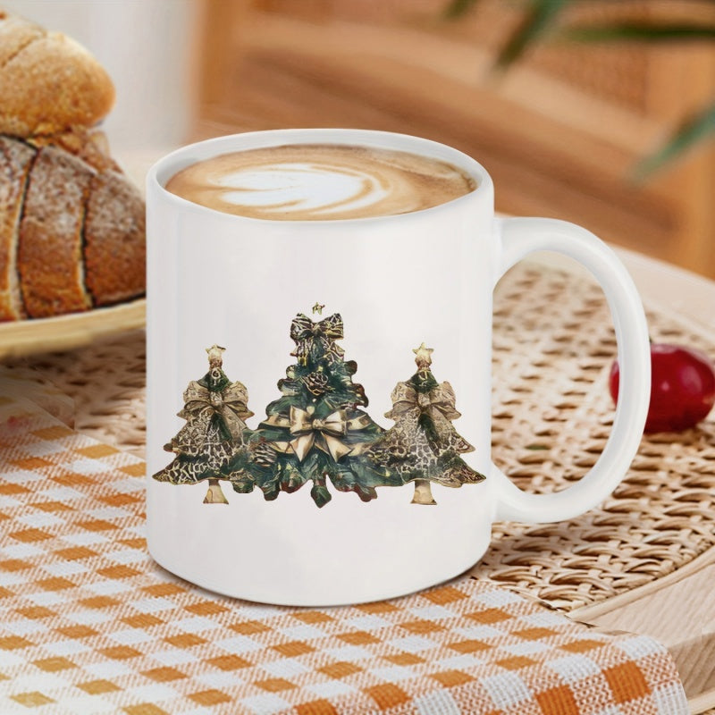 Tailorly White Ceramic 11 oz Mug - Vintage Style Shimmering Golden Bows On Decorative Festive Pine Christmas Tree