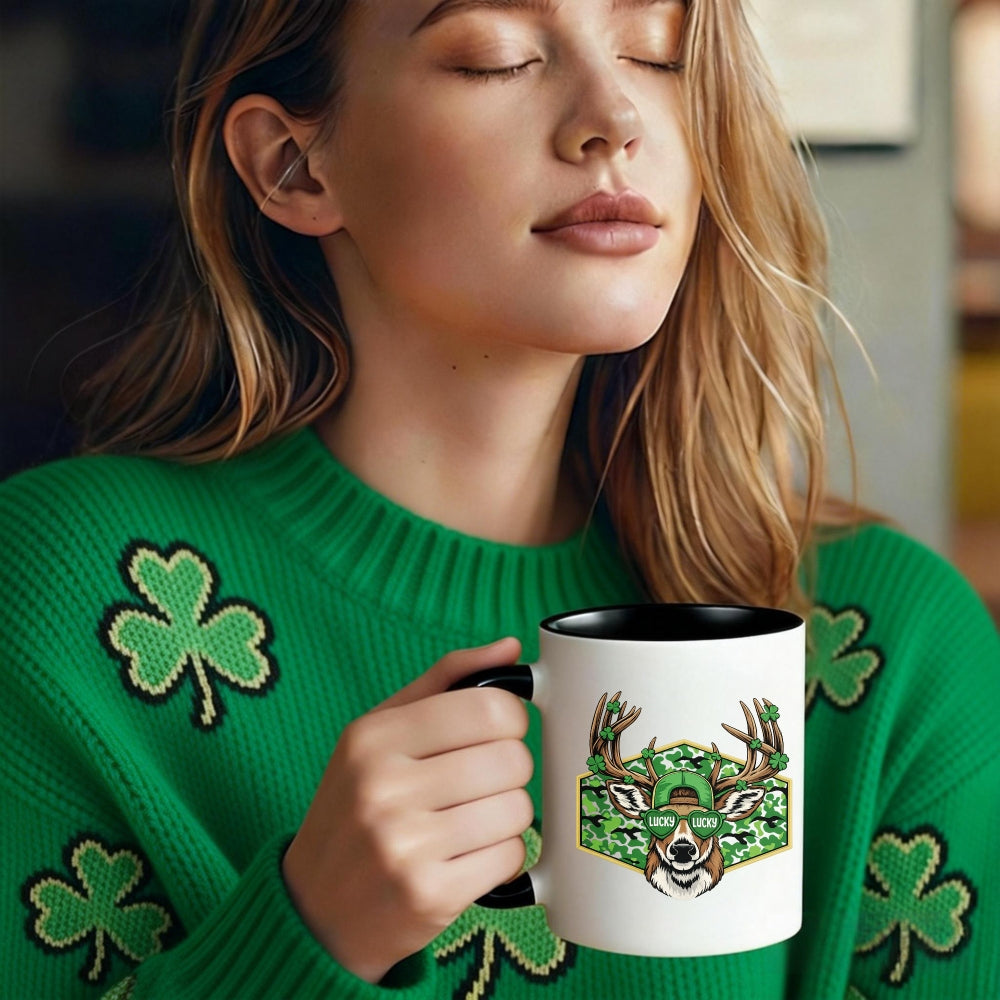 Tailorly Black Accent 11 oz Mug - deer head with antlers on green background