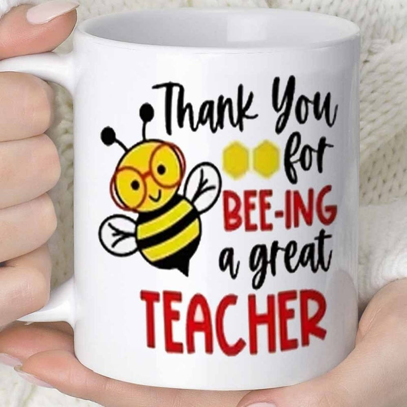 Tailorly White Ceramic 11 oz Mug - Thank You For Beeing A Great Teacher Charming Cartoon Character With Glasses And Small Golden Honeycombs Bee