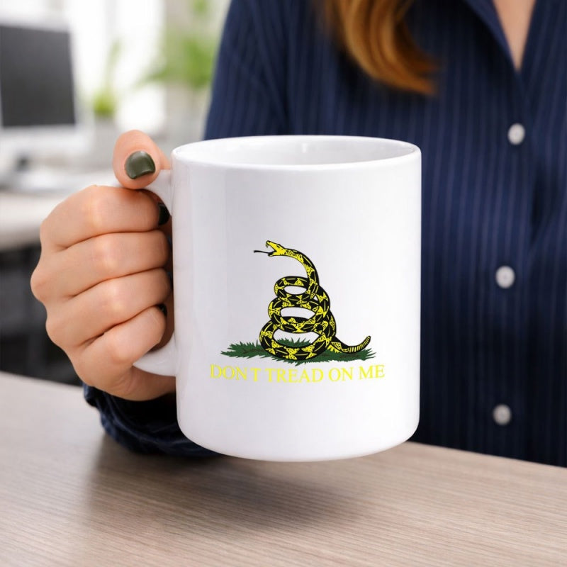 Tailorly White Ceramic 11 oz Mug - Dont Tread On Me Coiled Yellow Rattlesnake Poised To Strike On Green Grass Rattlesnake