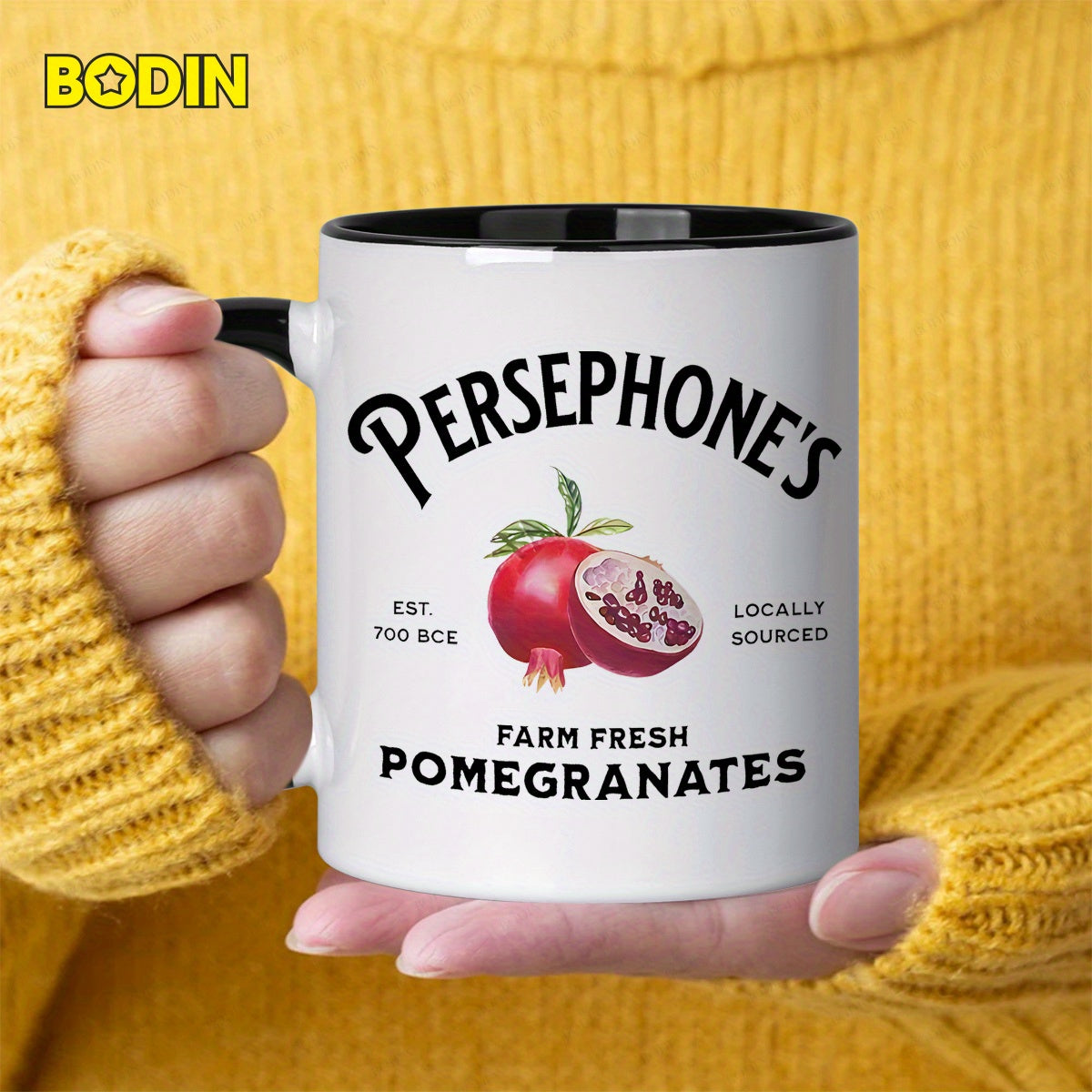 Tailorly Black Accent 11 oz Mug - grapefruit theme